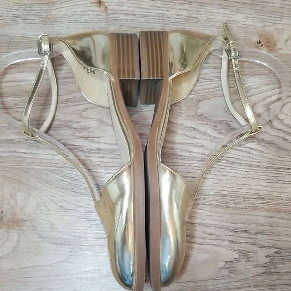 Nine West Womens Gild Metallic Closed Toe Ankle Strap Shoes Size 8M - Picture 5 of 12